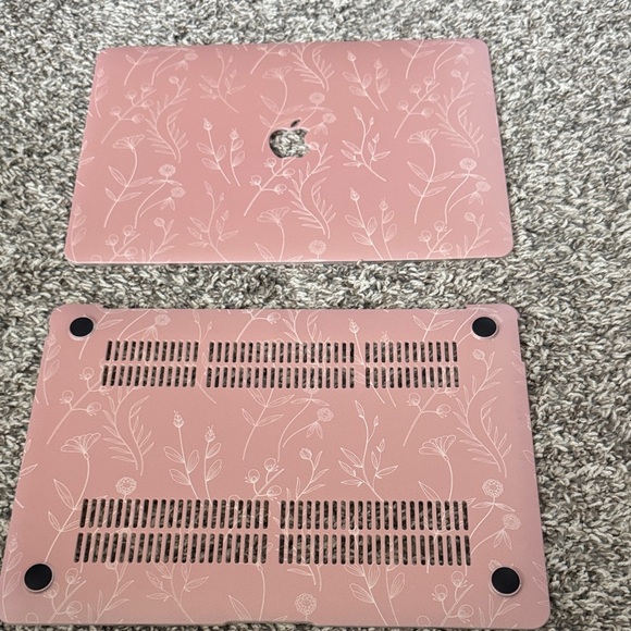 Apple Pink Floral MacBook Air  Cover - Picture 1 of 1